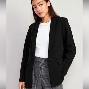 Medium women’s Old Navy relaxed blazer